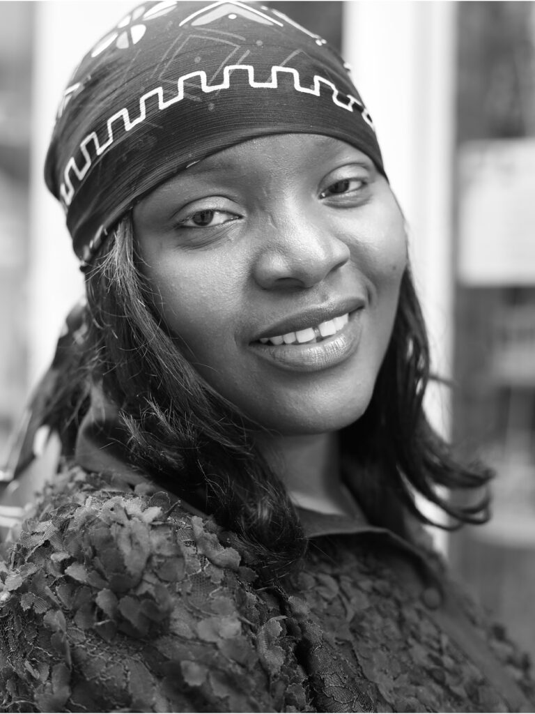 Proyecto fotográfico de Jaio: <em>"Women are beautiful. Llámame Eulalia".</em> Fatou Dieng. 