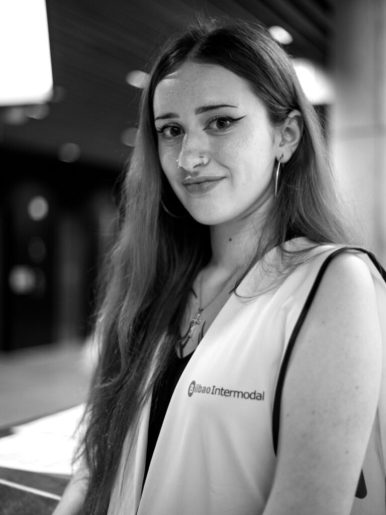 Proyecto fotográfico de Jaio: <em>"Women are beautiful. Llámame Eulalia".</em> June Ira Ugarte Aranoa. 